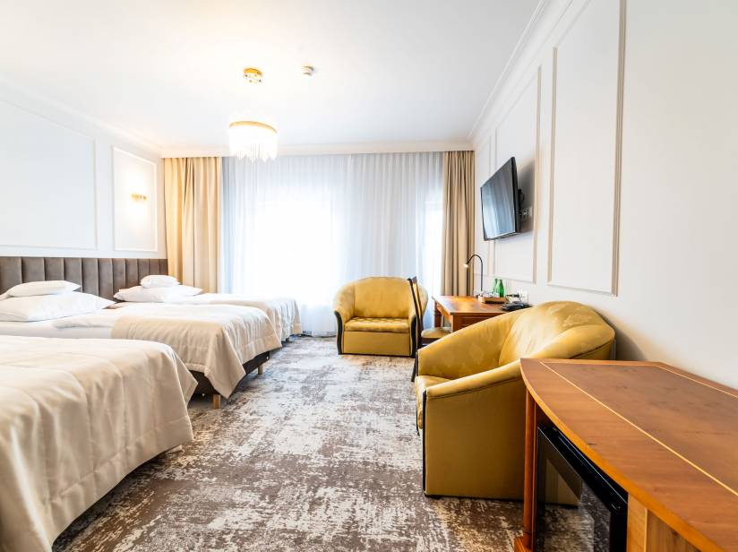 Dreibettzimmer STANDARD